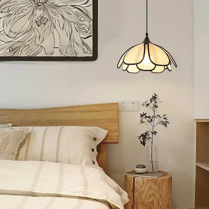 Boho pendant light with flower-shaped shade, soft woven texture and black trim, ceiling lamp for Nordic uk bedrooms