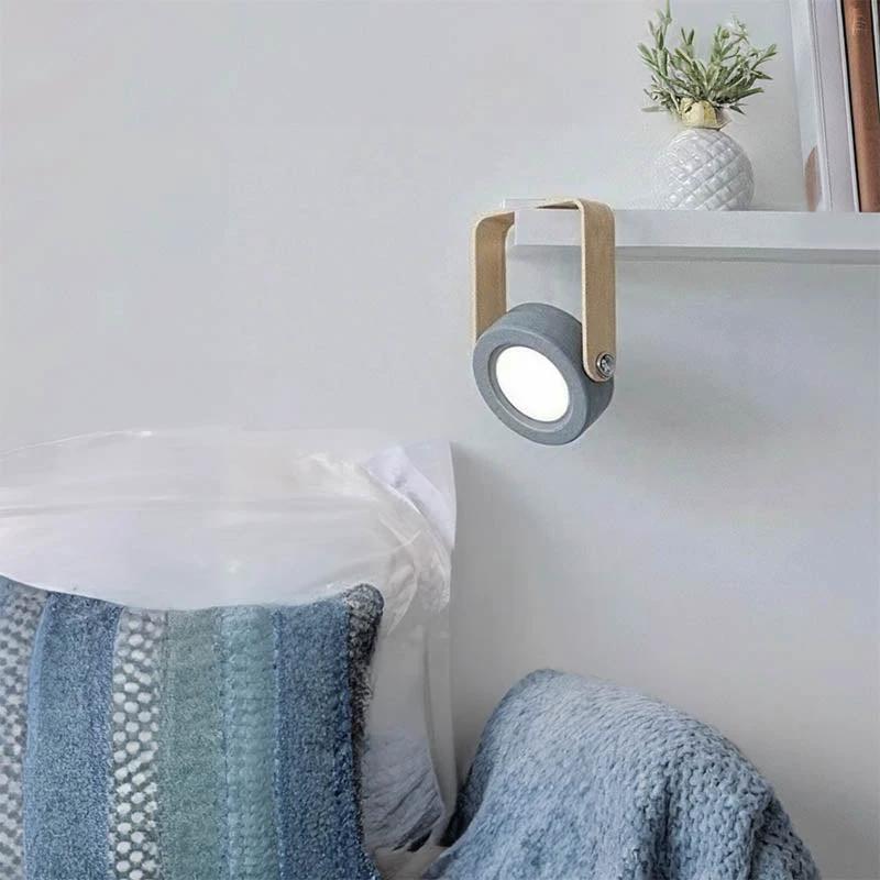 LYKT – Rechargeable LED Lantern / Foldable Touch Desk Lamp